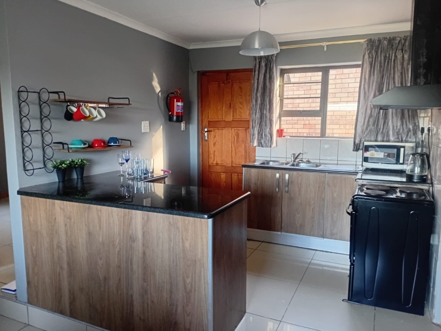 To Let 3 Bedroom Property for Rent in Gonubie North Eastern Cape